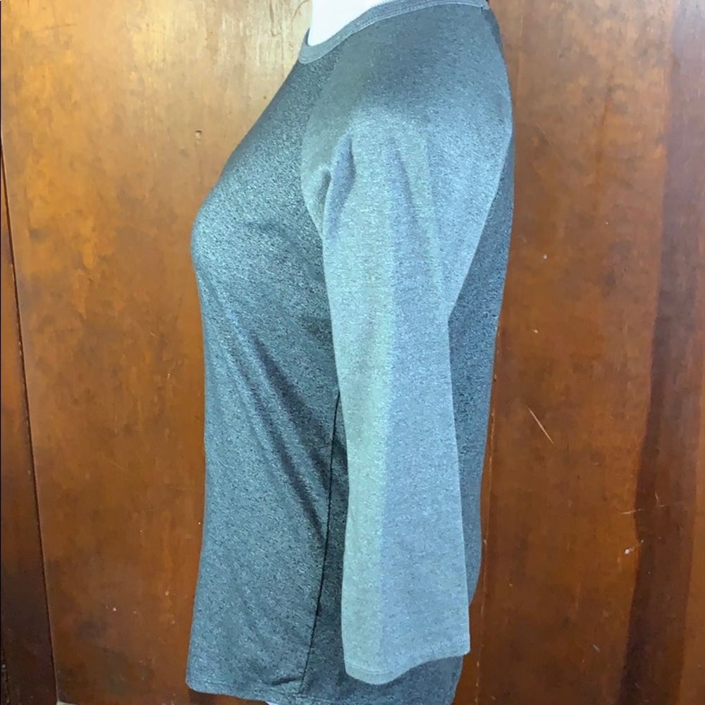 👾 LuLaRoe Grey Randy Top - Picture 3 of 6